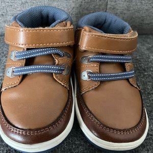 Boys toddlers shoes size 6 Stride Rite